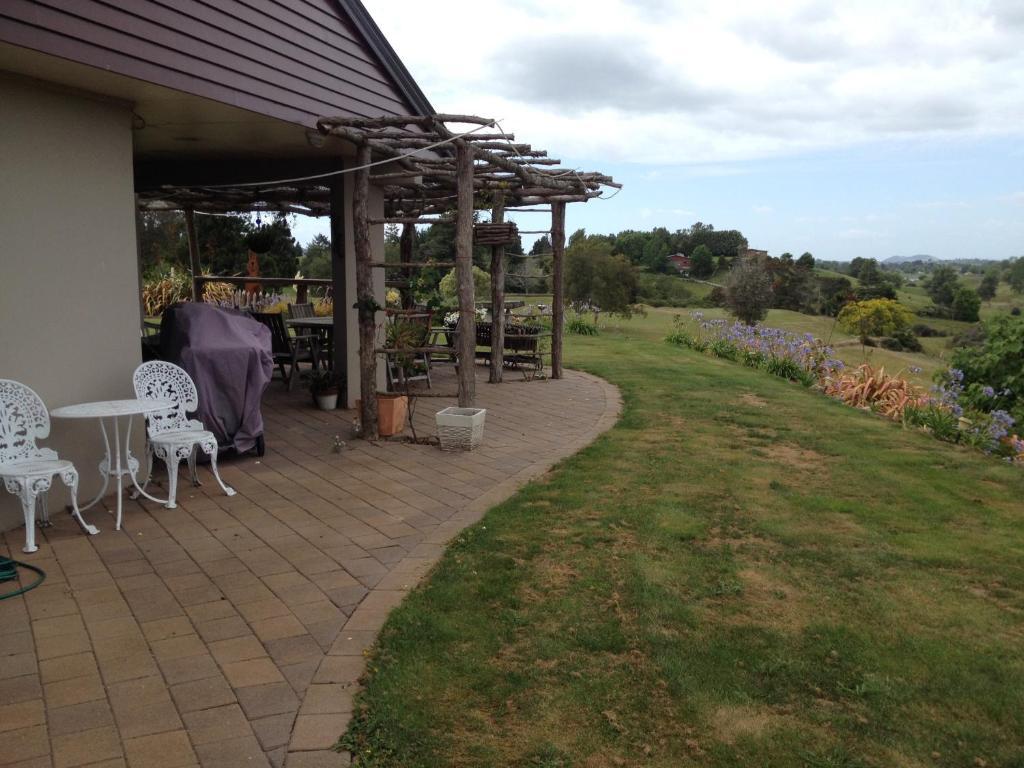 Waitomo Golfstays B&B Otorohanga Oda fotoğraf